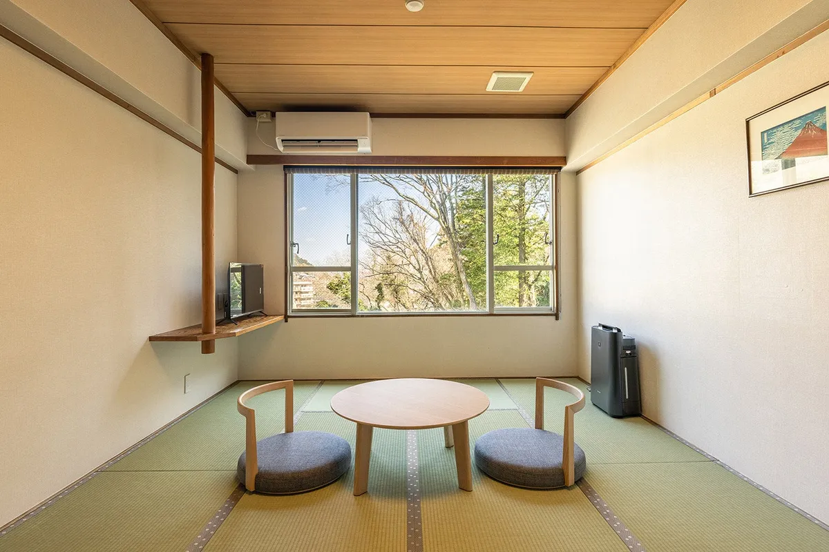 落ち着いた雰囲気の和室